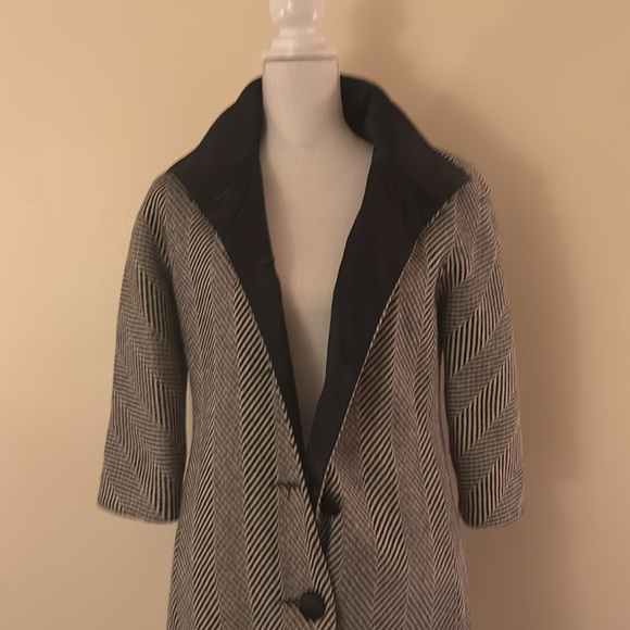 Tweed wool coat - Picture 2 of 6